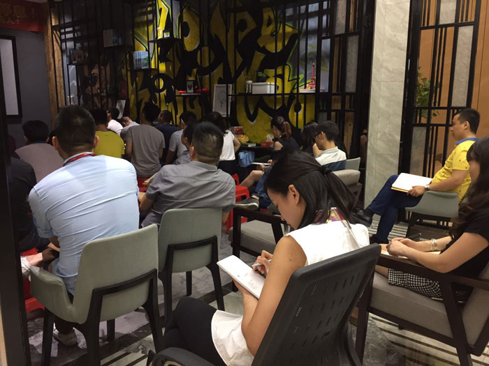 南宫娱乐瓷砖“学，，，，，，无止境！生，，，，，，一直息”学习分享会顺遂举行